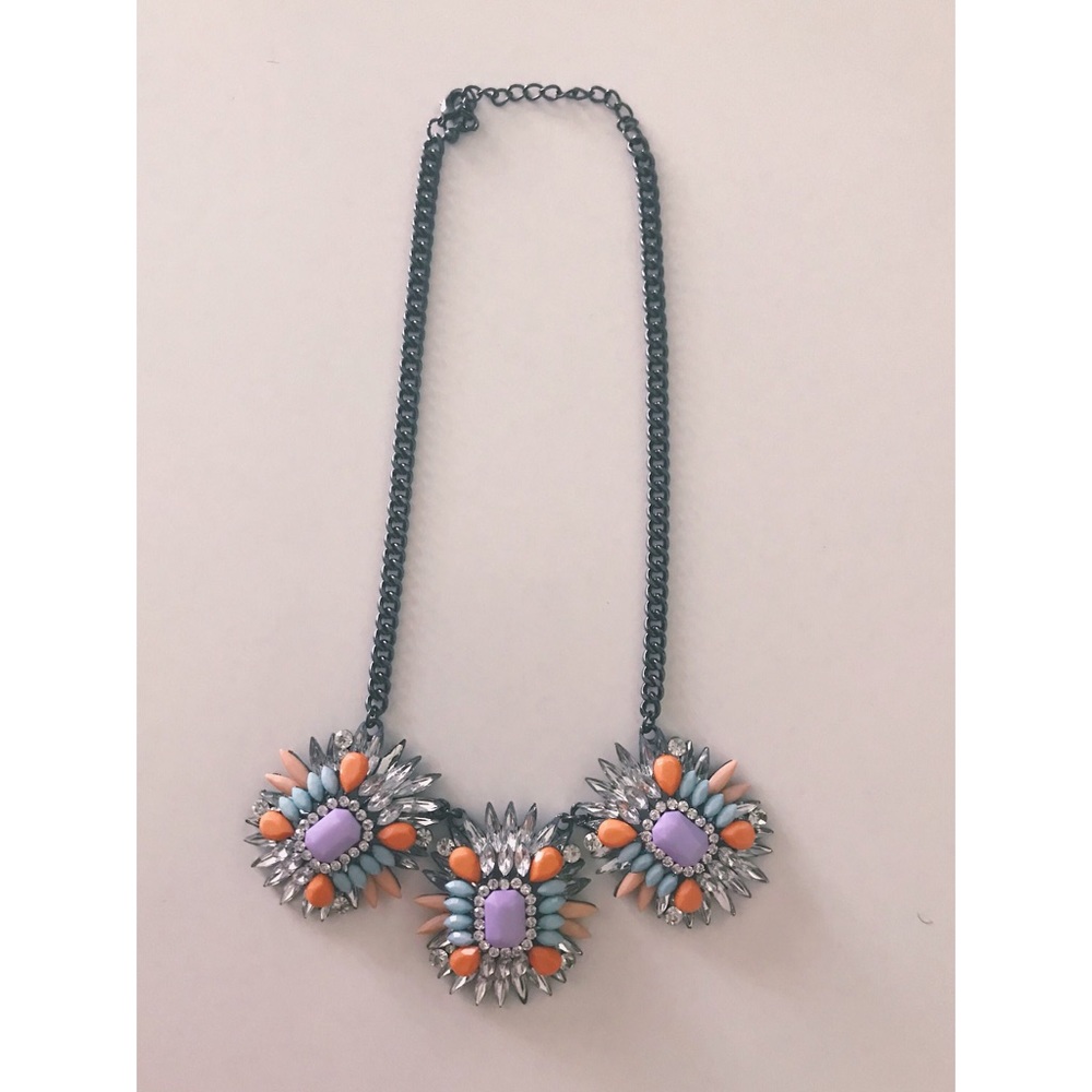 🎉HOST PICK 7/28 🎉Statement Necklace